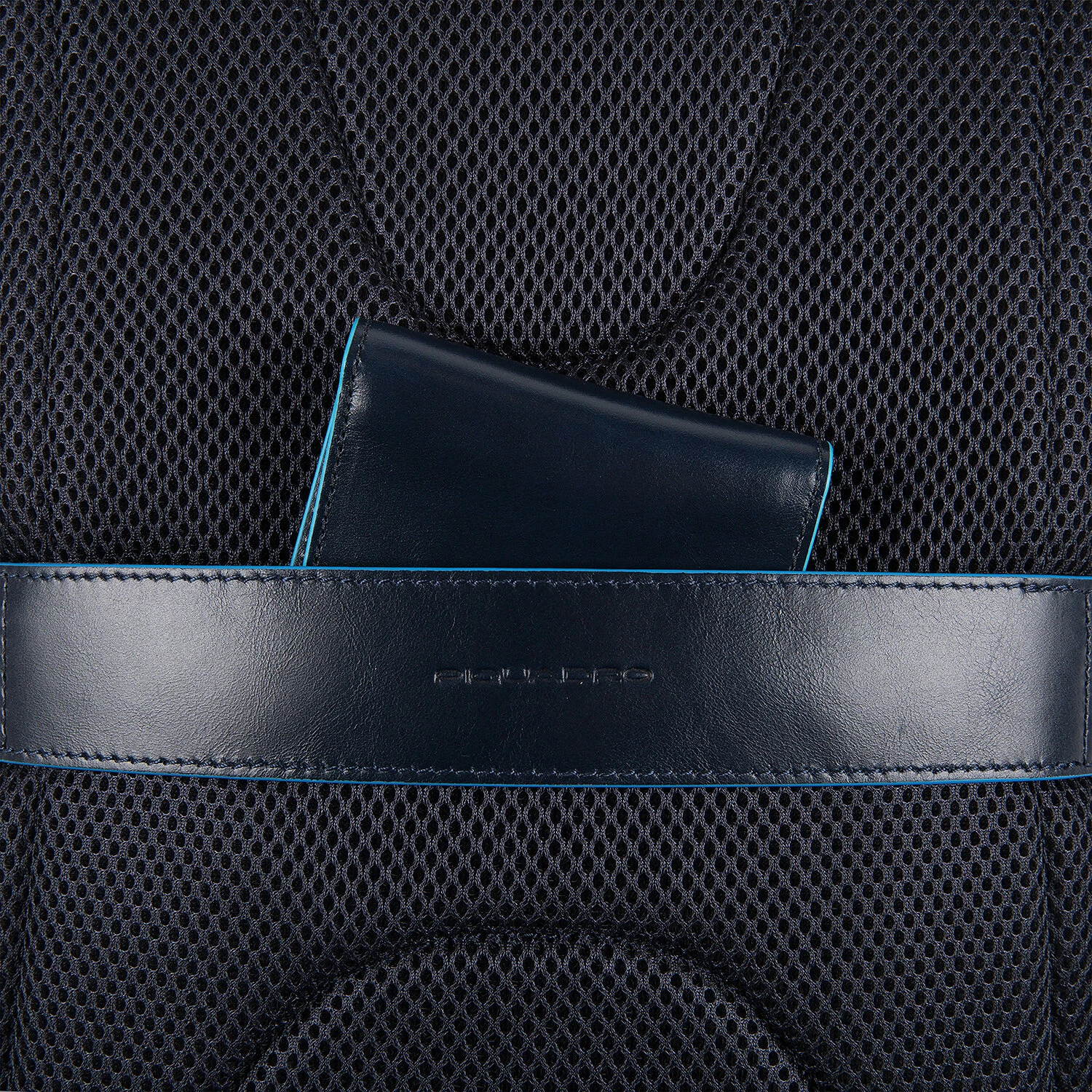 Piquadro Blue Square Revamp Rucksack RFID Leder 42 Cm Laptopfach 3 Piquadro Blue Square Revamp Rucksack RFID Leder 42 Cm Laptopfach – Bild 3