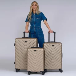 Essentials 07 3-SET 4 Rollen Kofferset 3-teilig -Koffer Verkäufe 2024 300be51f62e87309eed226752fccef25 2