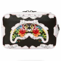 SPRAYGROUND The Floral Cut Kulturbeutel 25.5 Cm 6 SPRAYGROUND The Floral Cut Kulturbeutel 25.5 Cm -Koffer Verkäufe 2024 e8be09314687edd890af7de64e41c6de 2